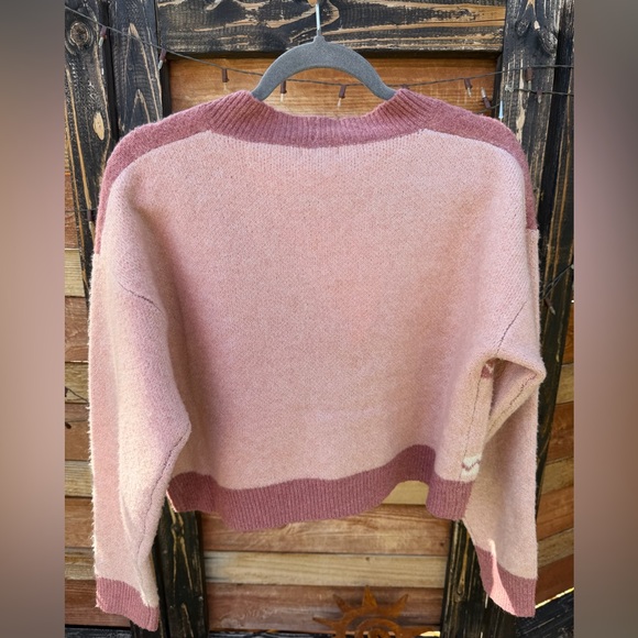 debut western print Blush and Dusty Rose, button down cardigan. - Picture 2 of 7